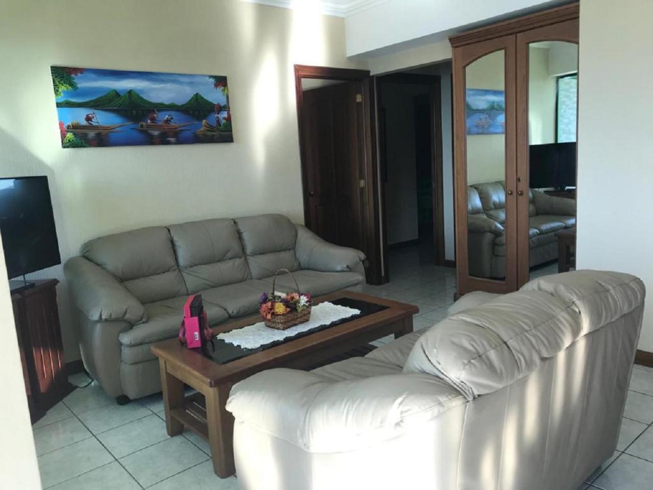 Apartamento Torres De Atitlan Panajachel Eksteriør billede